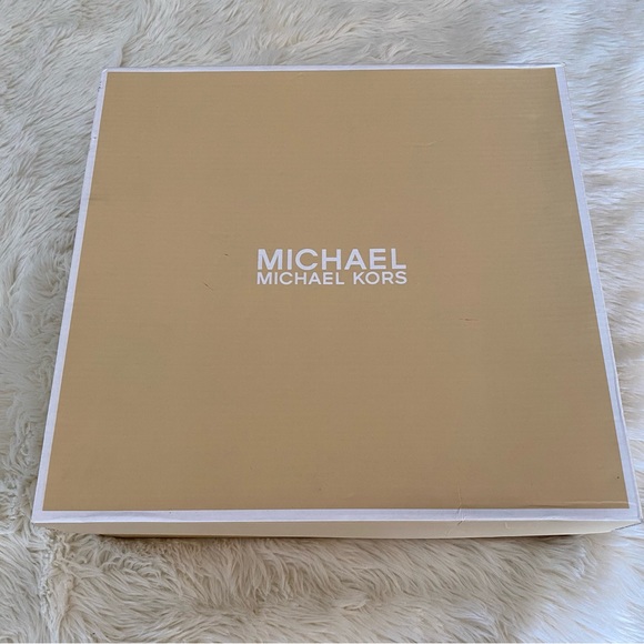 Michael Kors Ailee open toe heels - Picture 10 of 12